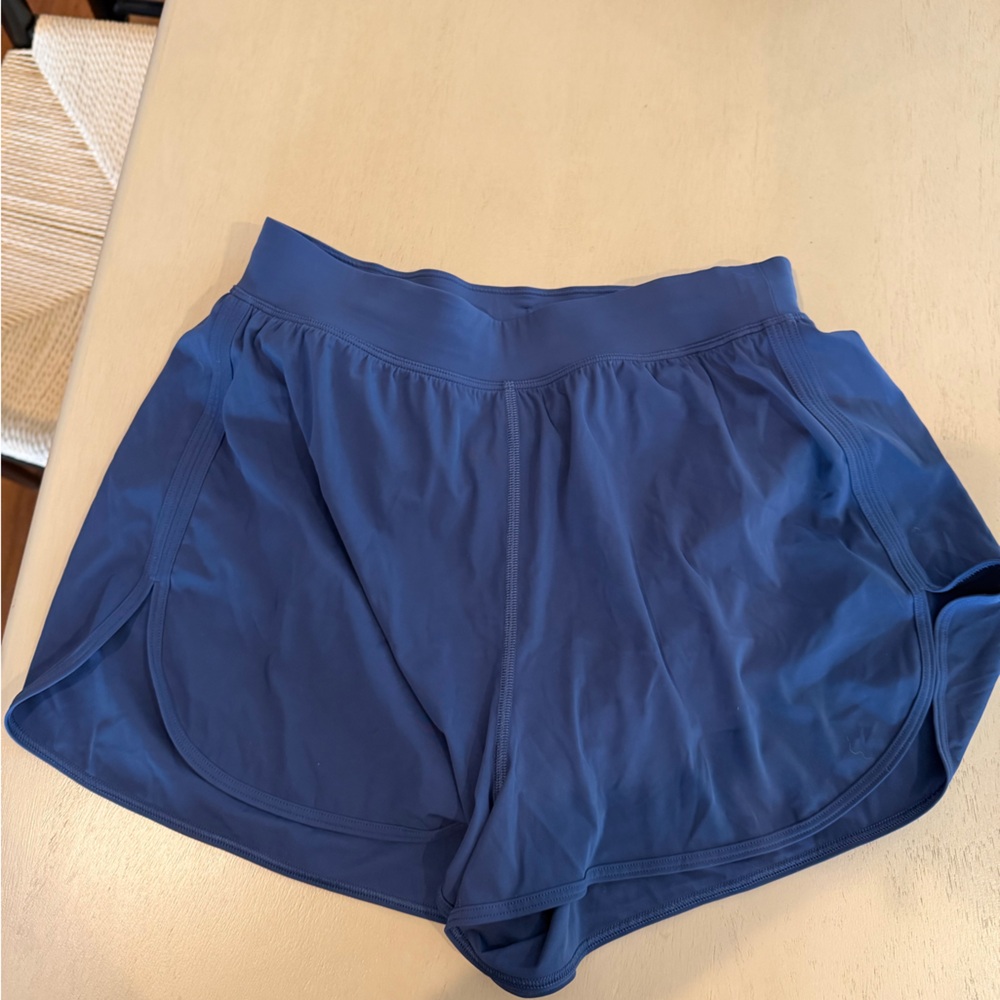 Lululemon high rise running short